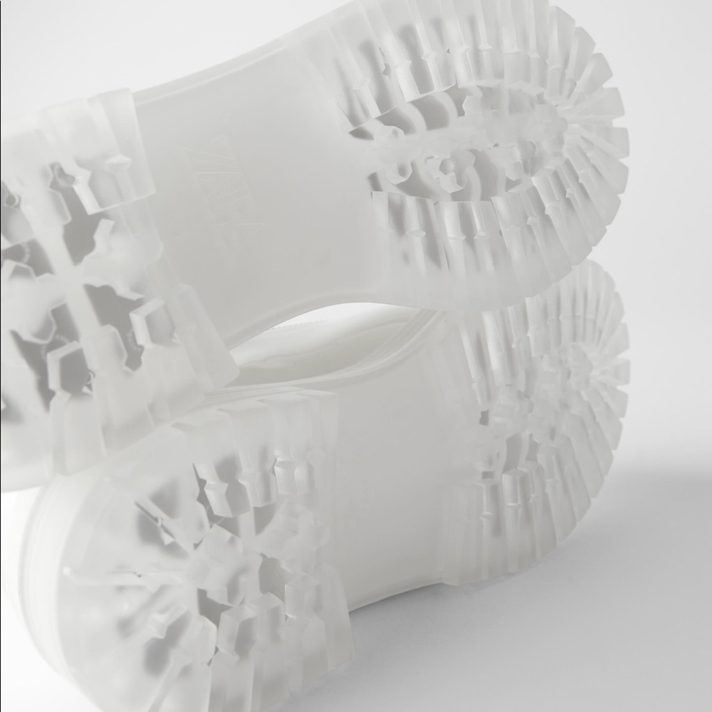 Zara white rain boots with transparent lug soles - Picture 5 of 5